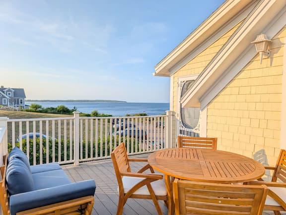 Waverly Suite 3 - Image 1